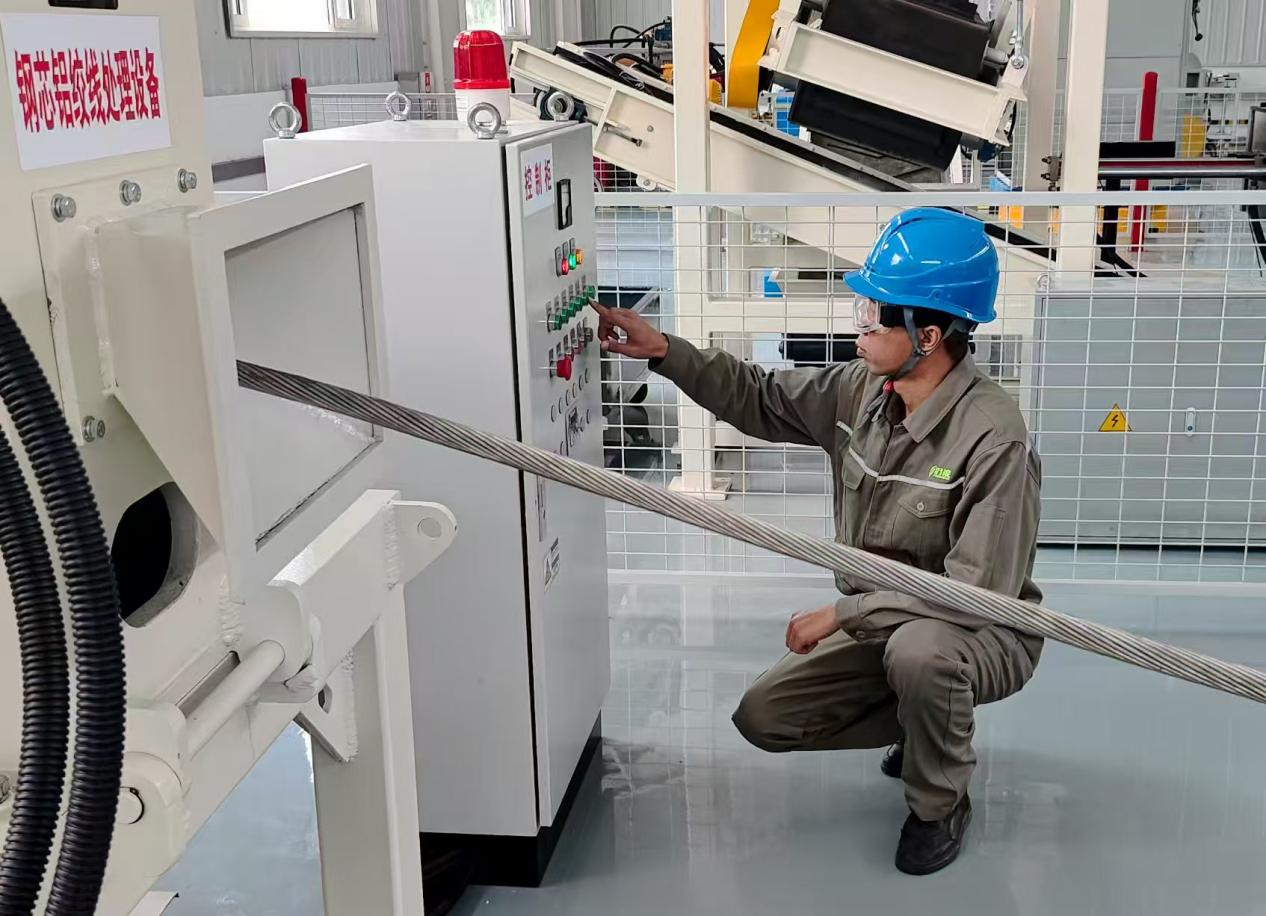 国网临汾供电公司探索退役电力设备绿色循环利用路径