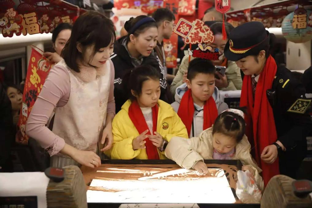 2026年太铁春运答卷：硬核守安全 温情暖民生