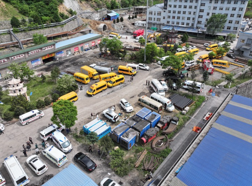 生命至上 最大限度抢抓救援黄金时间——直击山西通洲集团留神峪煤矿瓦斯爆炸事故救援现场