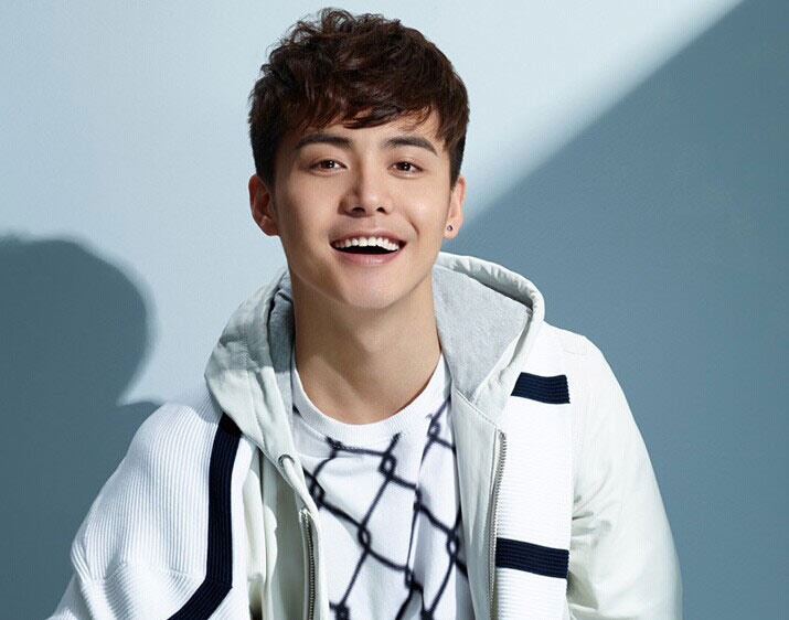 马天宇春日大片 阳刚气十足