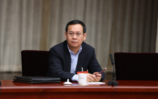 山西代表团酝酿提出重点建议