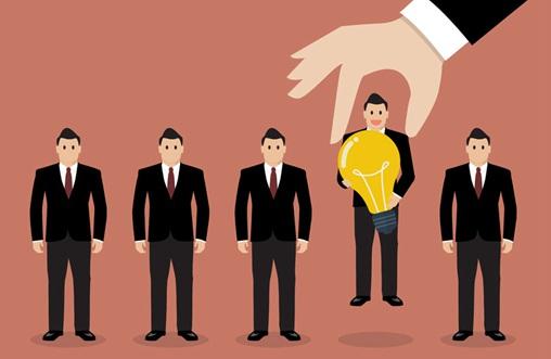 侯马市 业绩考核 选干部 创新能力成考核重项