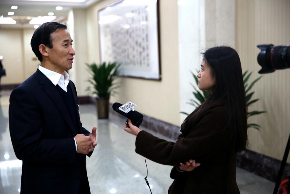把转型这篇大文章做好。