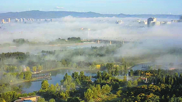 大同市區出現平流霧景觀