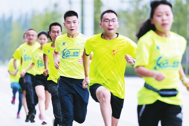 2018太原国际马拉松赛8日开跑 3万跑友将聚龙城