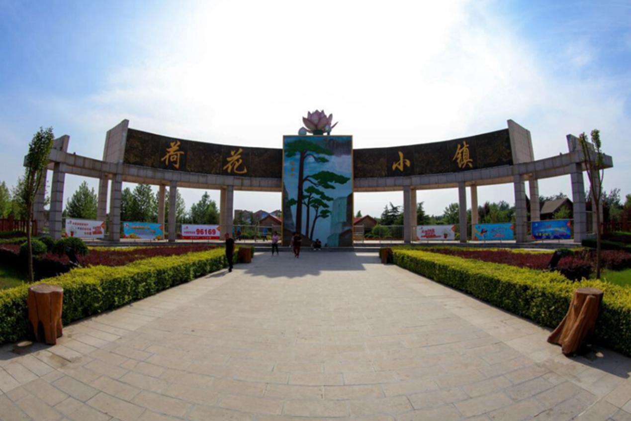 從總規劃上講，襄汾布局有“一軸一帶六線八景區”。