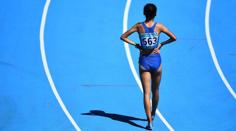 田径——体校甲组女子3000米障碍决赛赛况
