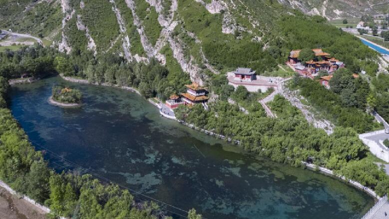 航拍汾河源头 “母亲河”从这里流向三晋大地