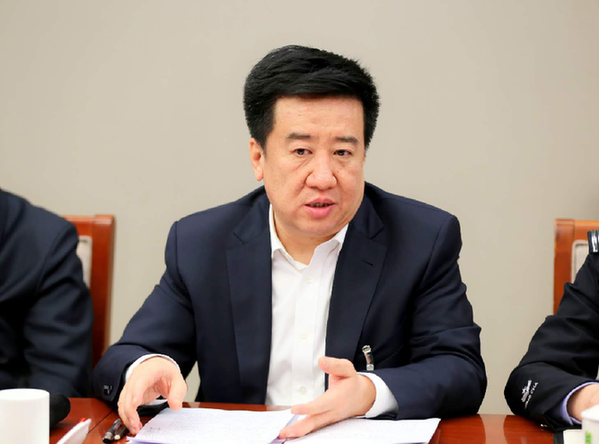 武宏文:从“黑煤都”到“大同蓝” 大同正开启转型发展新局面