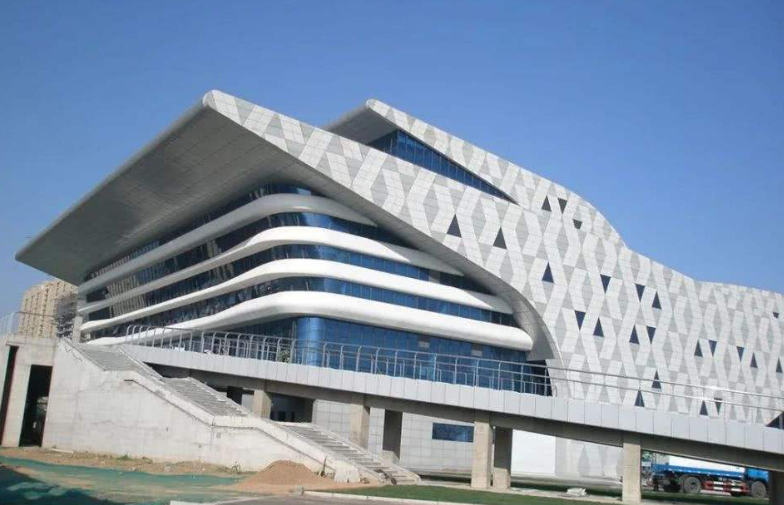 临猗县大剧院建成投用