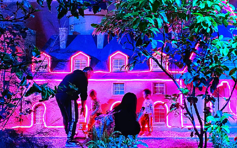 大同农业嘉年华灯光秀开启 丰富古都“夜生活”