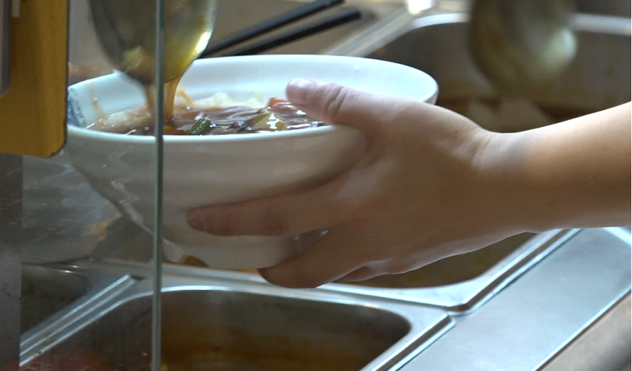 一家老年餐廳的&ldquo;光盤行動&rdquo;