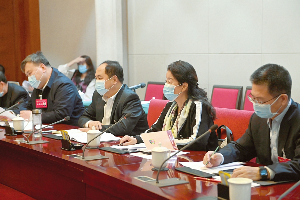 山西省政协十二届四次会议共收到提案855件
