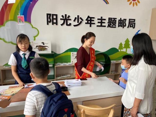 太原市首家少年主题邮局成小学新生打卡地