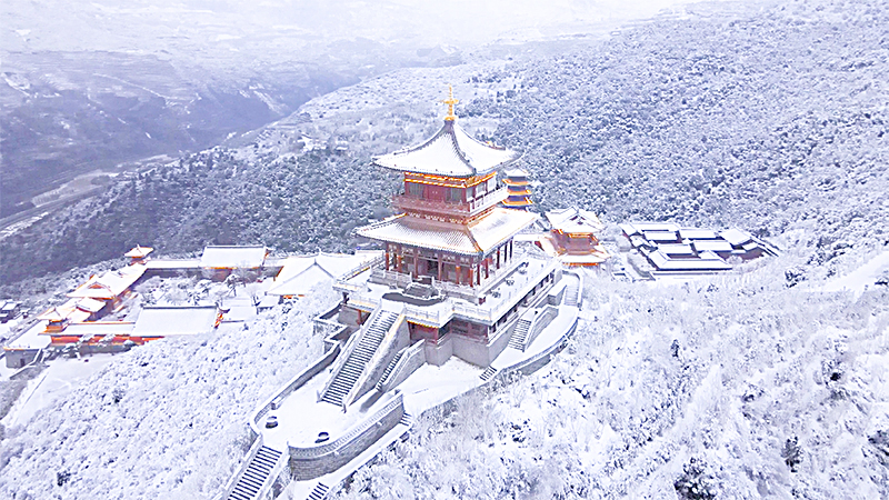 【“飞阅”中国】山西太原:太山披“银装”
