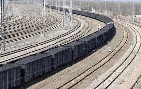 大秦铁路一季度煤炭运量突破1亿吨