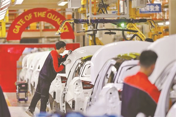 山西吉利汽车部件有限公司“龙头”舞动 带活千亿级产业集群