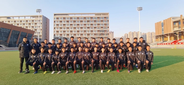 中国青少年足球联赛走进太原